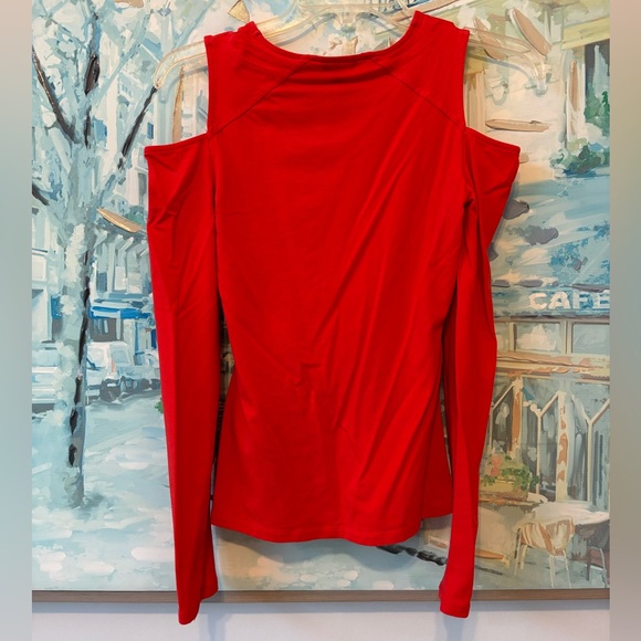 Guess Vibrant Red Cold Shoulder Peekaboo Chest Long Sleeve Top Size XS - Picture 4 of 4